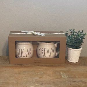 Rae Dunn Cream and Sugar Set